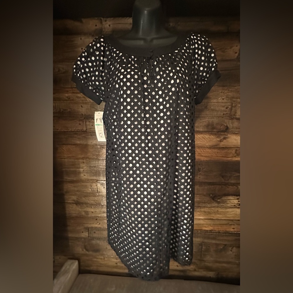 Chic Maggy London Dress - Picture 2 of 7